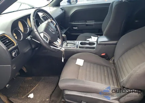 2013 Dodge Challenger Sxt z USA, uszkodzony, nr VIN 2C3CDYAG1DH724037